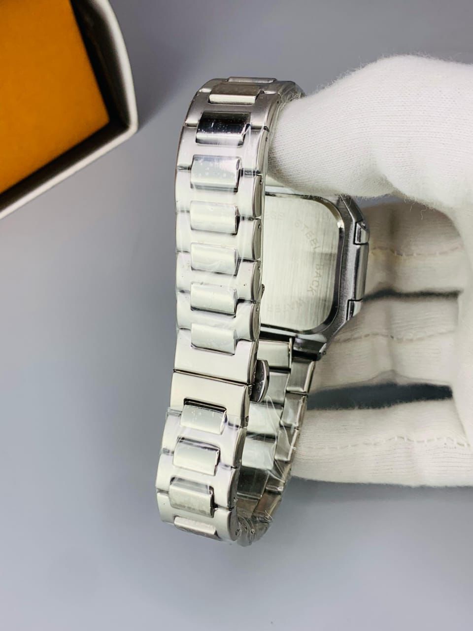 Patek Phillipe Cubitus Date Working With Butterfly Lock